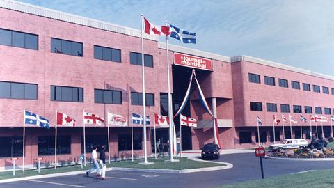 1985 – Inauguration du nouveau bâtiment du Journal de Montréal au 4545 Frontenac.